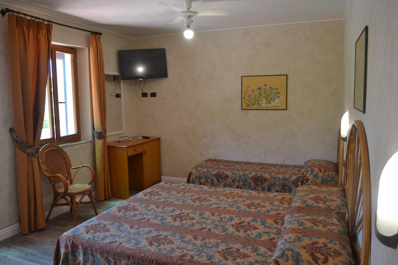 Hotel Danila Портоферайо Екстериор снимка